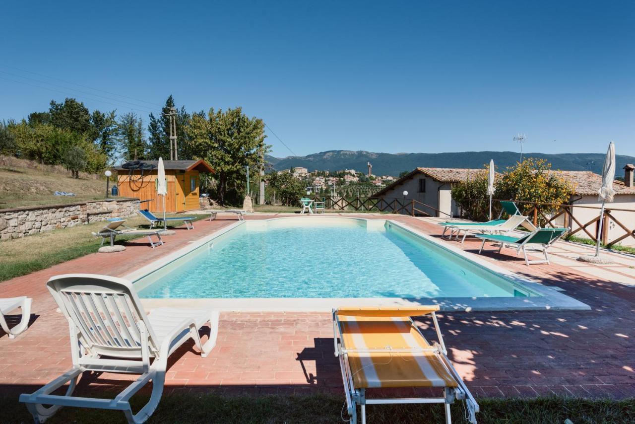 Farm Stay Il Carro Del Colle Collevalenza Exterior photo